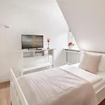 La Vela Casa de Férias Utersum